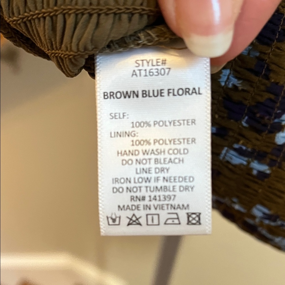 ASTR Brown/Olive and Blue Floral Blouse - Picture 10 of 11
